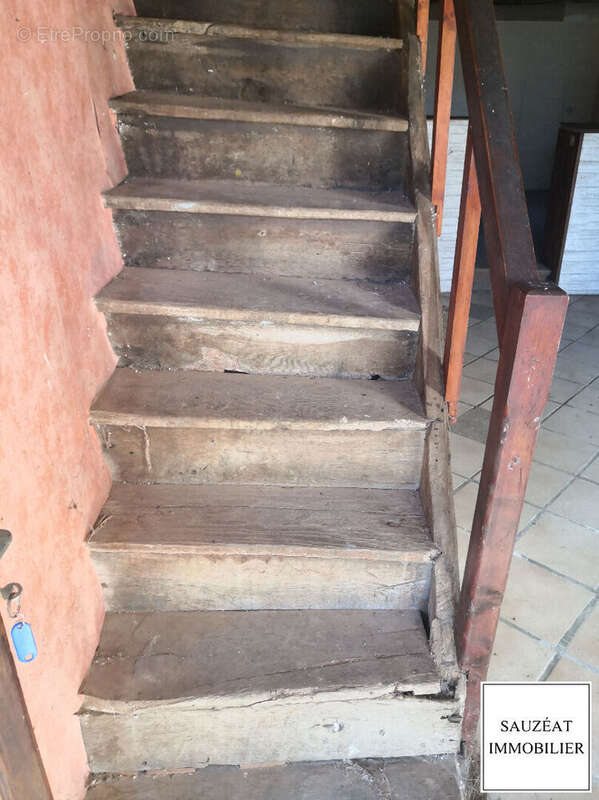 Maison à MAGNAC-BOURG