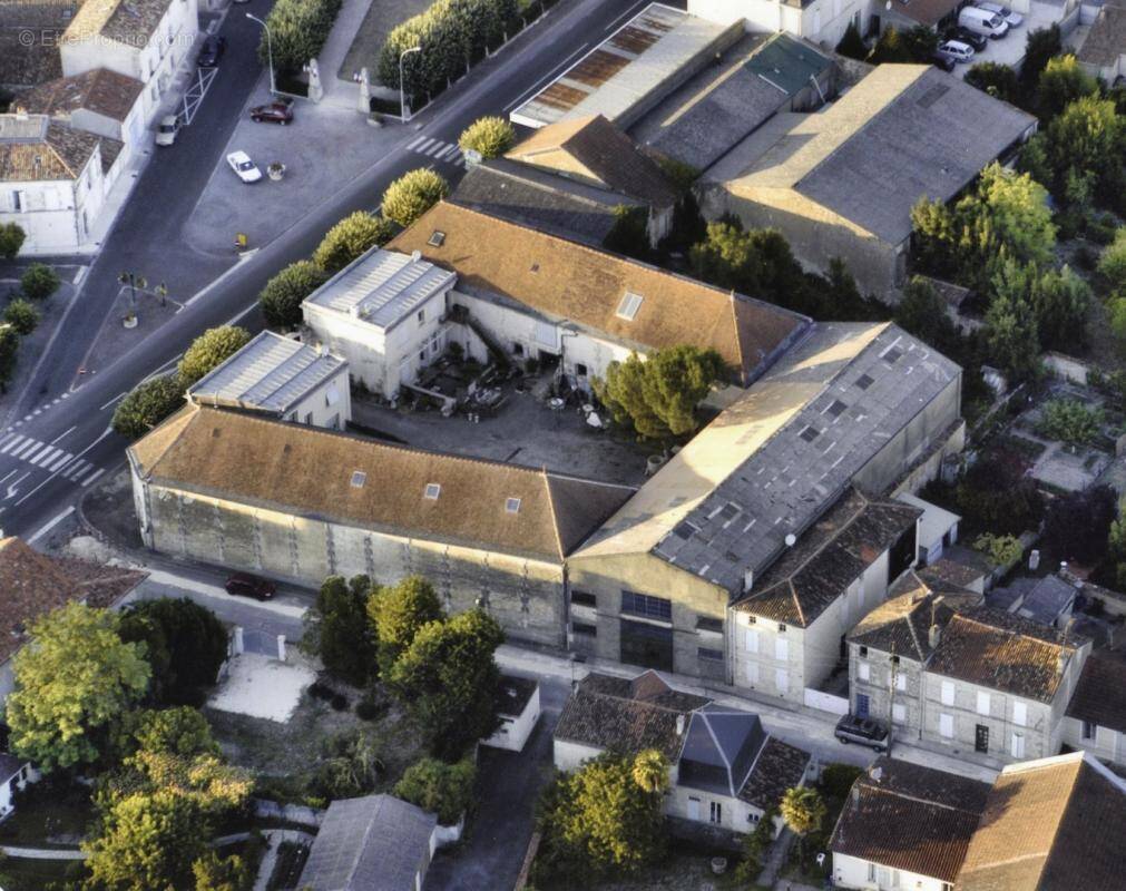 Maison à SAINT-JEAN-D'ANGELY