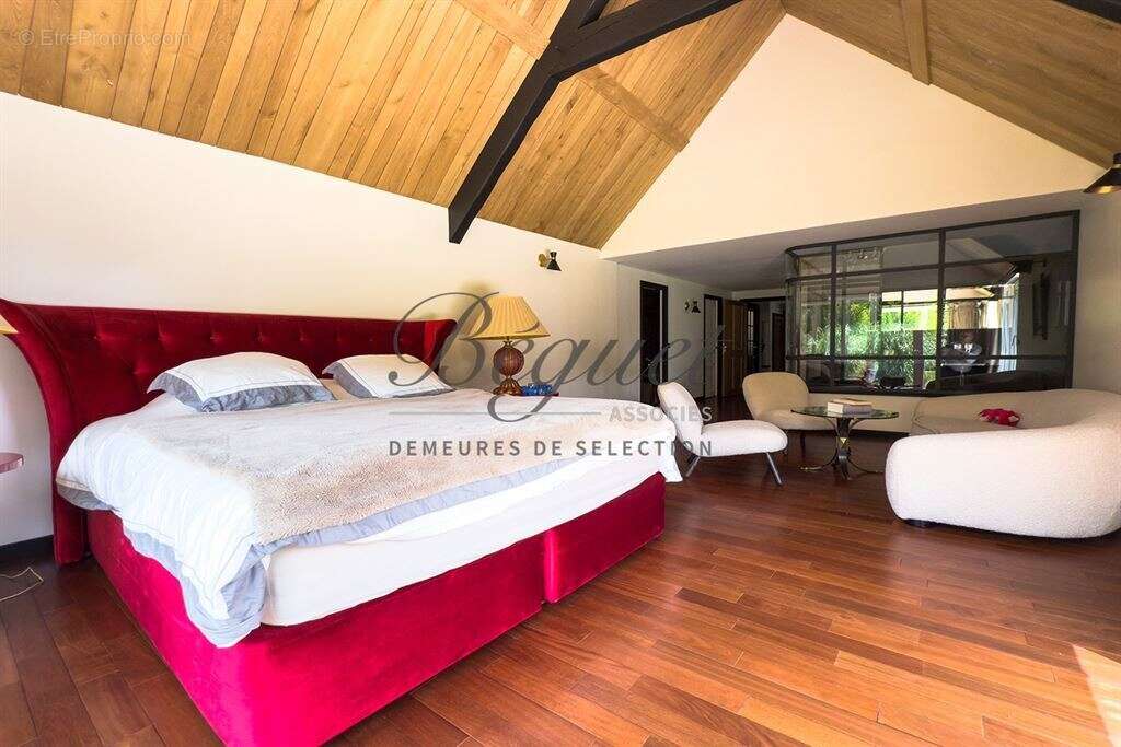 Maison à MONTFORT-L&#039;AMAURY