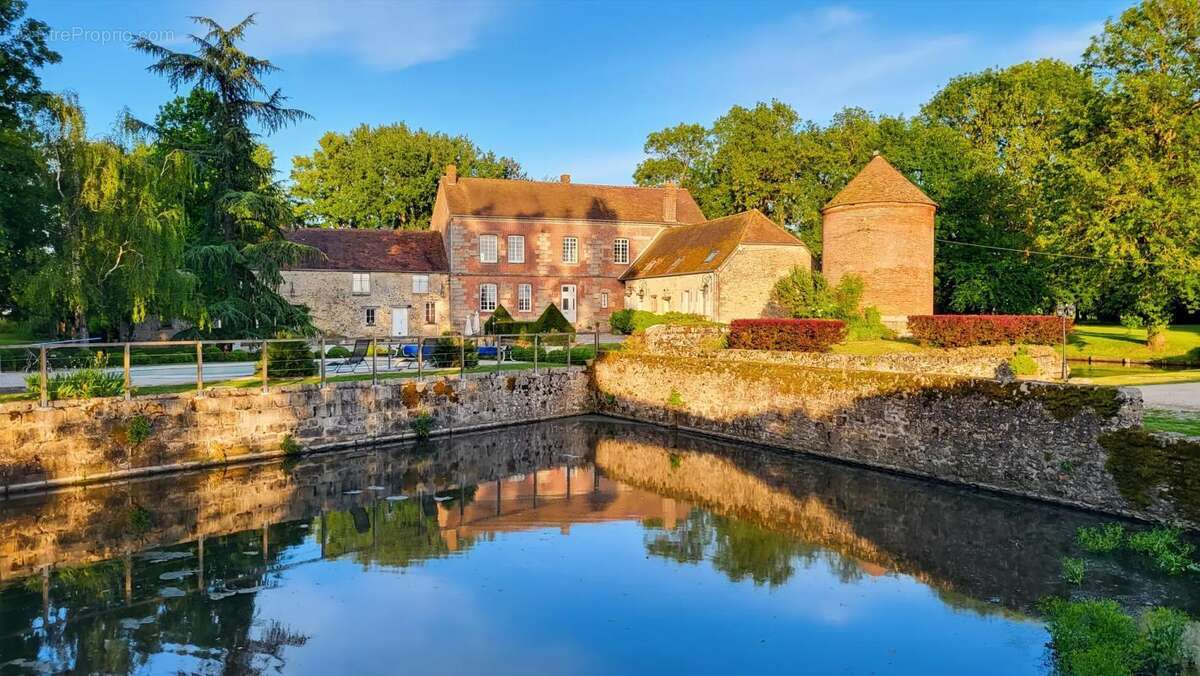 Maison à MORMANT
