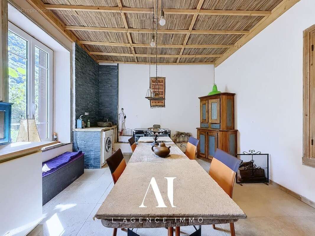 Maison à CHALEY