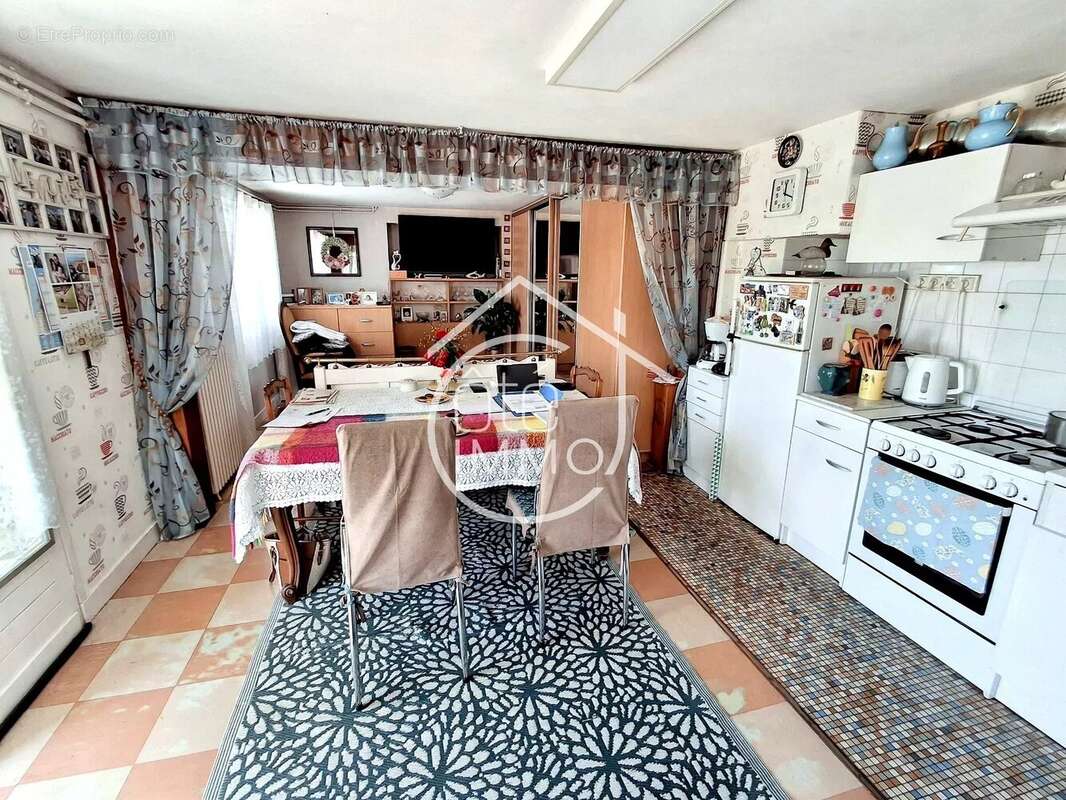 Maison à MOULEYDIER