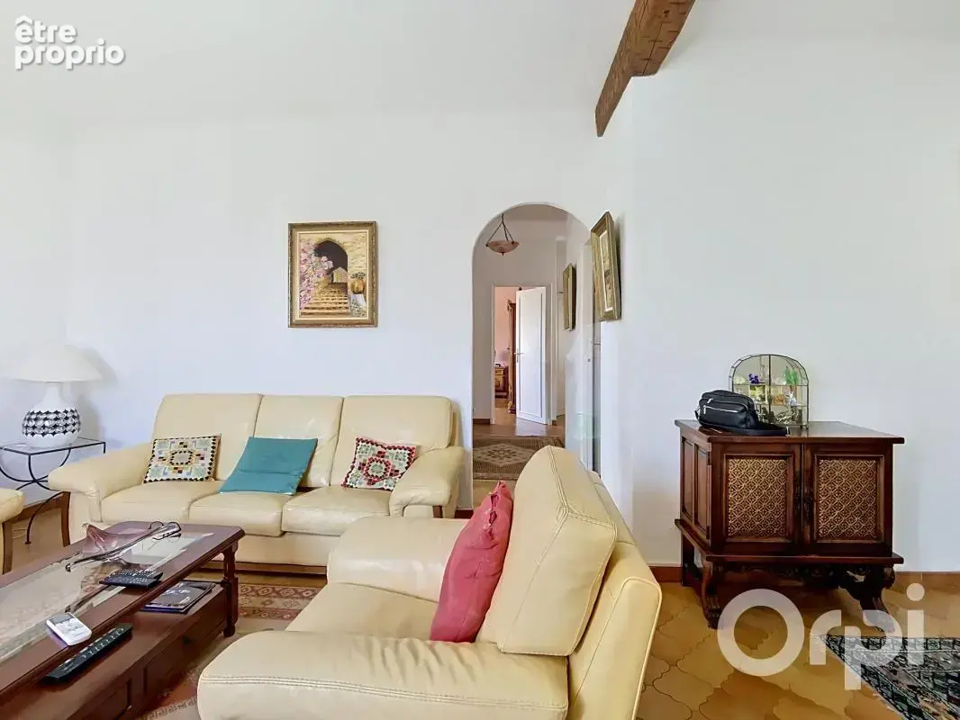 A vendre haut de villa de type 3 avec jardin privatif et dépendance – Secteur des Routes - photo 5