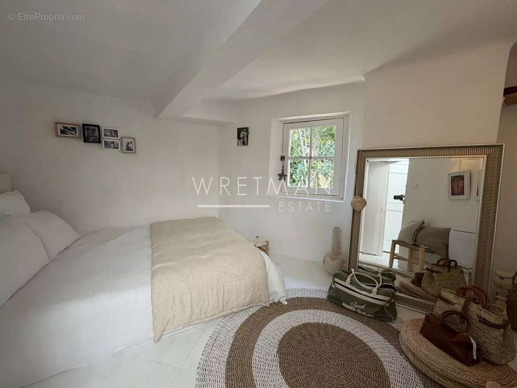 Appartement à CLAVIERS