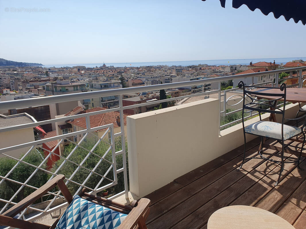 Appartement à NICE