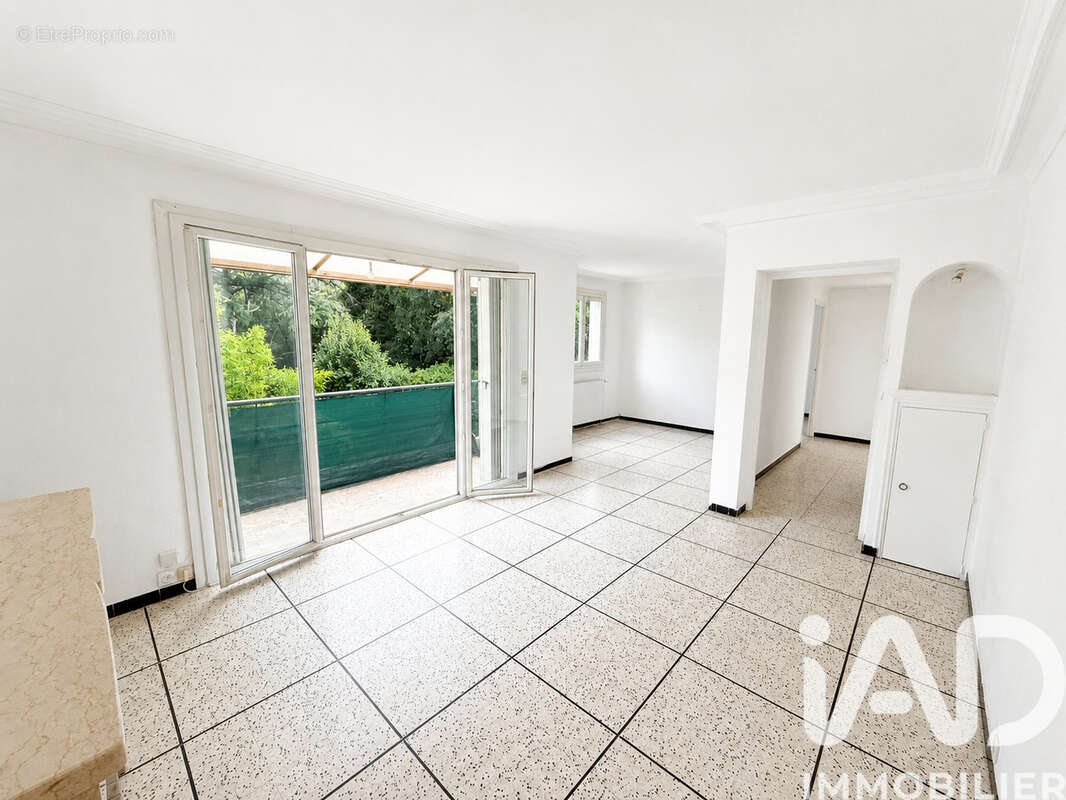 Photo 3 - Maison à NIMES