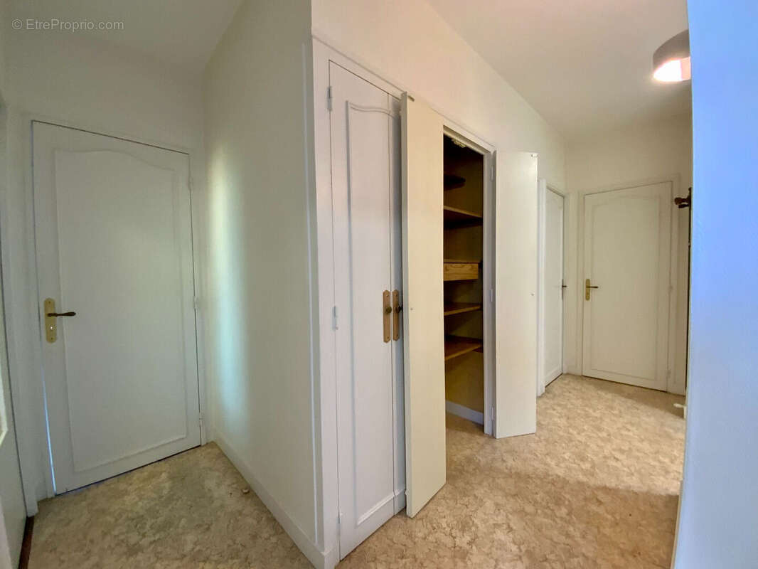 Appartement à SAINTES