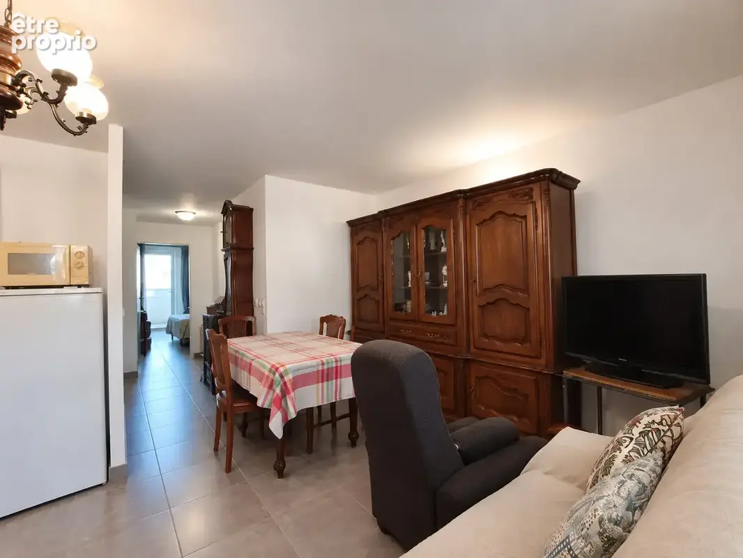 Appartement T3 récent de 57 m² avec 2 terrasses et box - photo 4