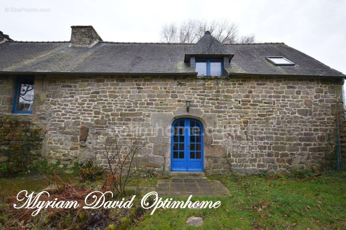 Longère bretonne de caractère avec dépendance – Glomel (22) - photo 32