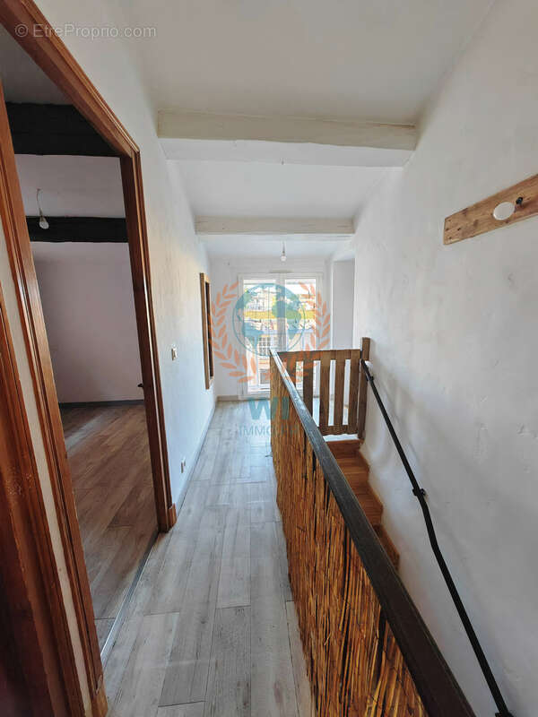 Maison de village avec extérieur - photo 15