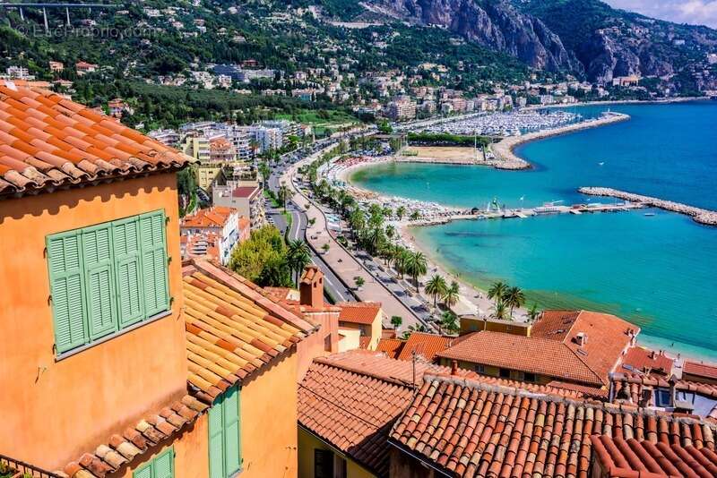 A VENDRE – Fonds de commerce Restaurant / Bar – Emplacement n°1 en bord de mer – Menton (06) - photo 2