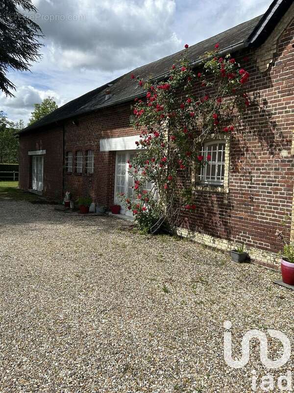 Photo 3 - Maison à MENNEVAL