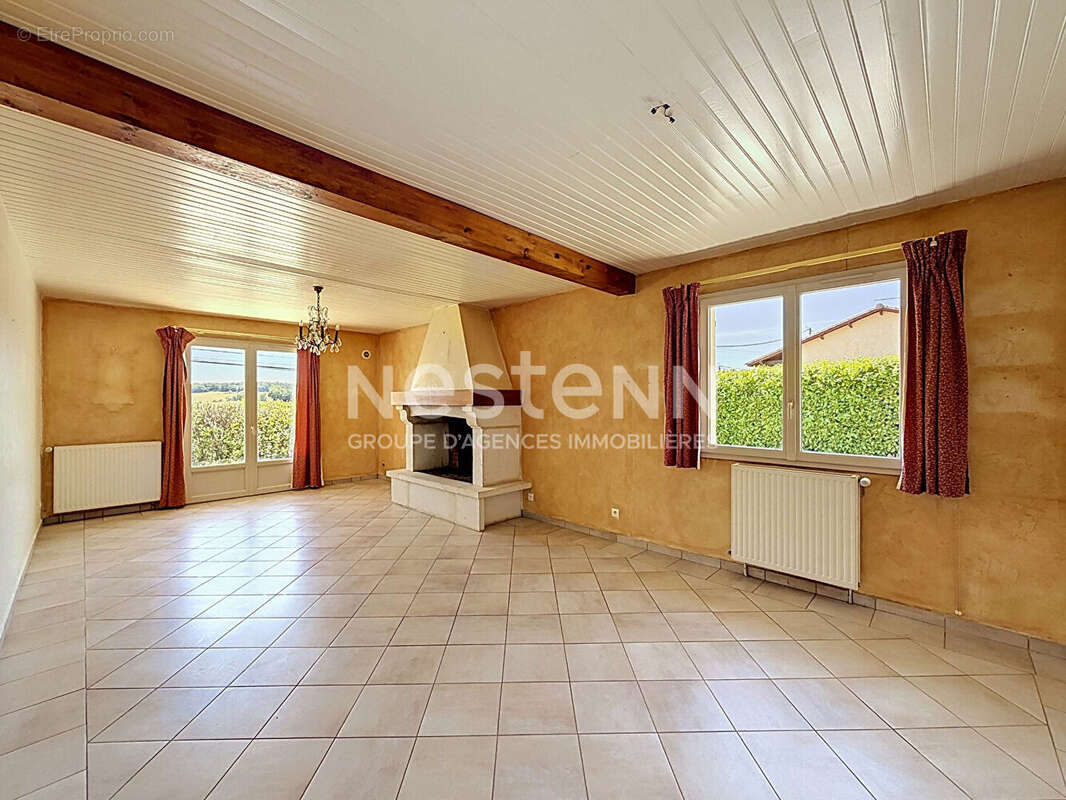 Maison à CASTILLON-MASSAS