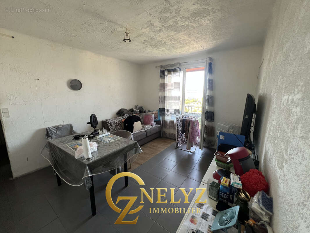 Appartement à MARSEILLE-15E