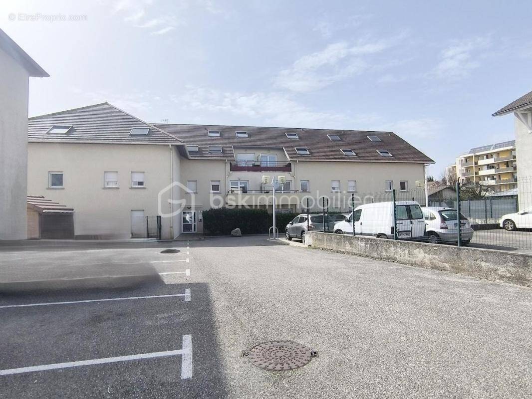 Appartement à RIVES