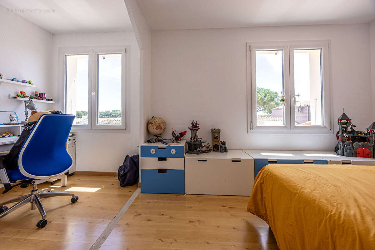 Maison familiale avec cachet, beau jardin, piscine - photo 10
