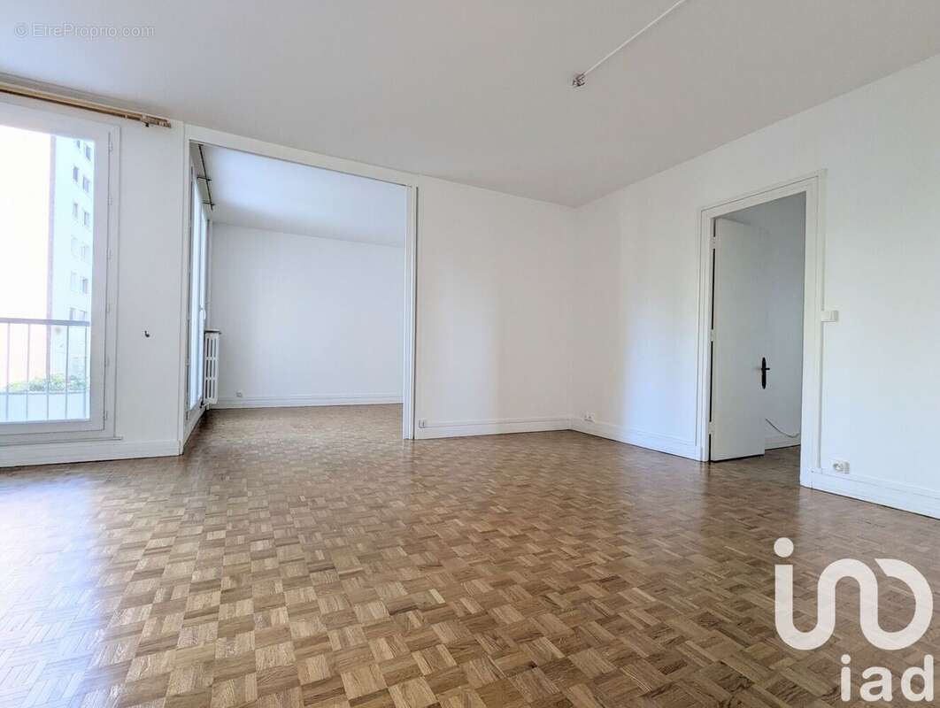 Photo 5 - Appartement à VERSAILLES