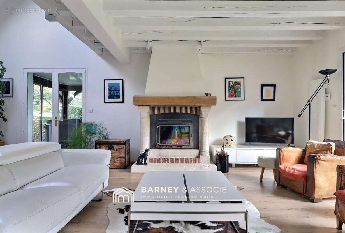 Maison à MONT-SAINT-AIGNAN