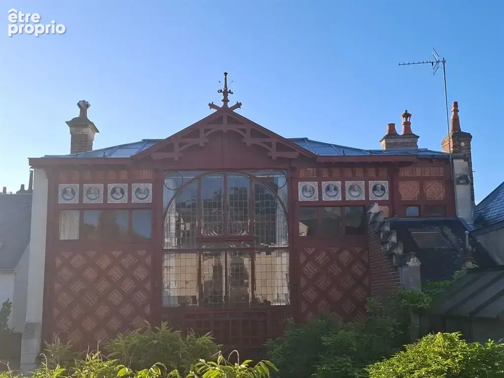 Tours (37000), Indre-et-Loire – Maison de caractère de 446 m², 10 pièces, 7 ch, dépendance, jardin, piscine - photo 17