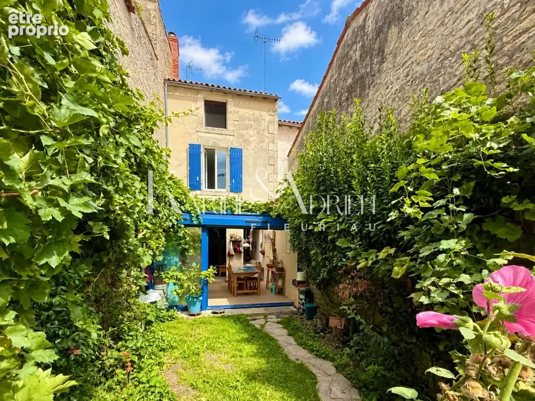 Photo 1 - Maison à FONTENAY-LE-COMTE