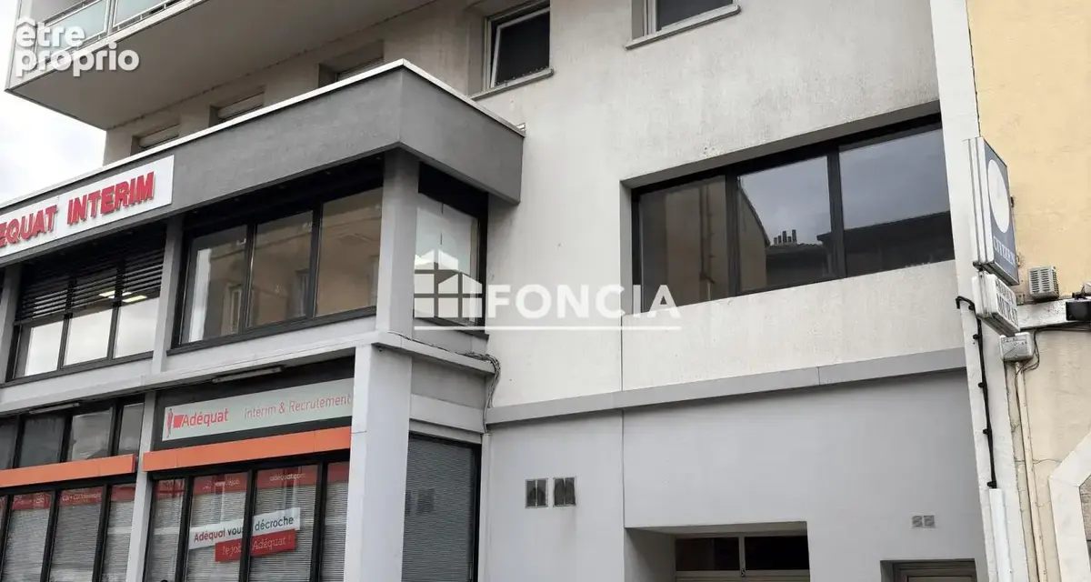Valence centre-ville – t2 54 m² – balcon, ascenseur et cave - photo 4