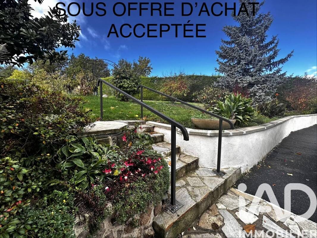 Photo 1 - Maison à LA FOUILLOUSE