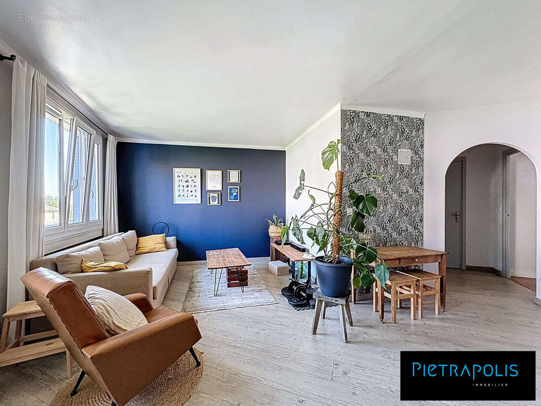 Appartement à LYON-4E