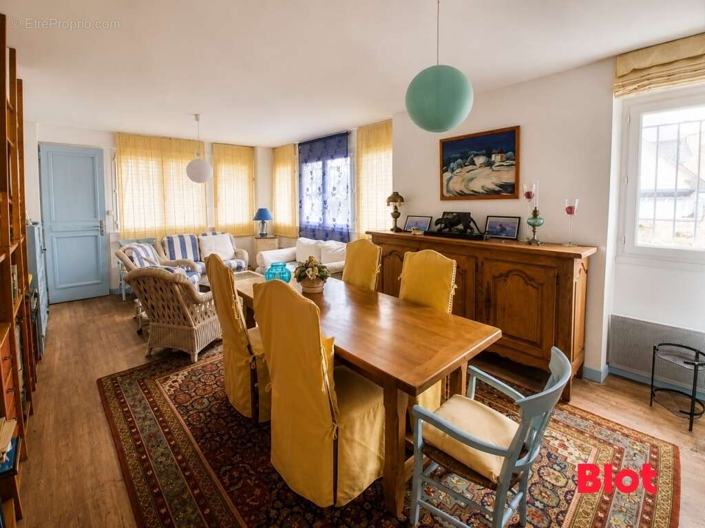 Maison 223 m² à Saint-Malo  - photo 6