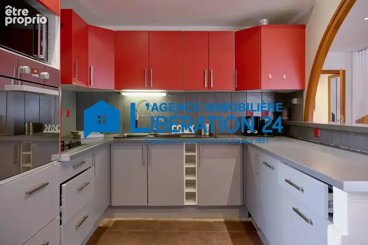 Spacieux appartement 5 pièces à Saint-Étienne - photo 10