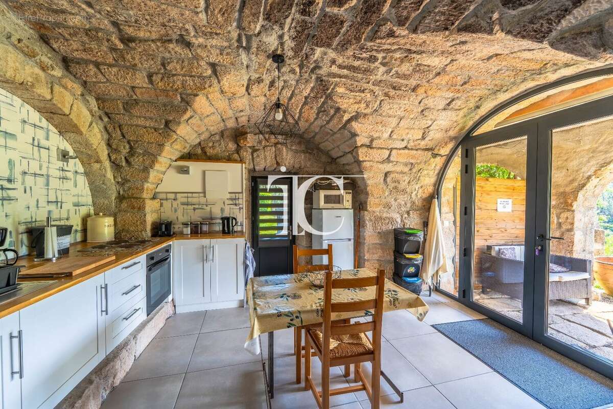 Maison à LES VANS