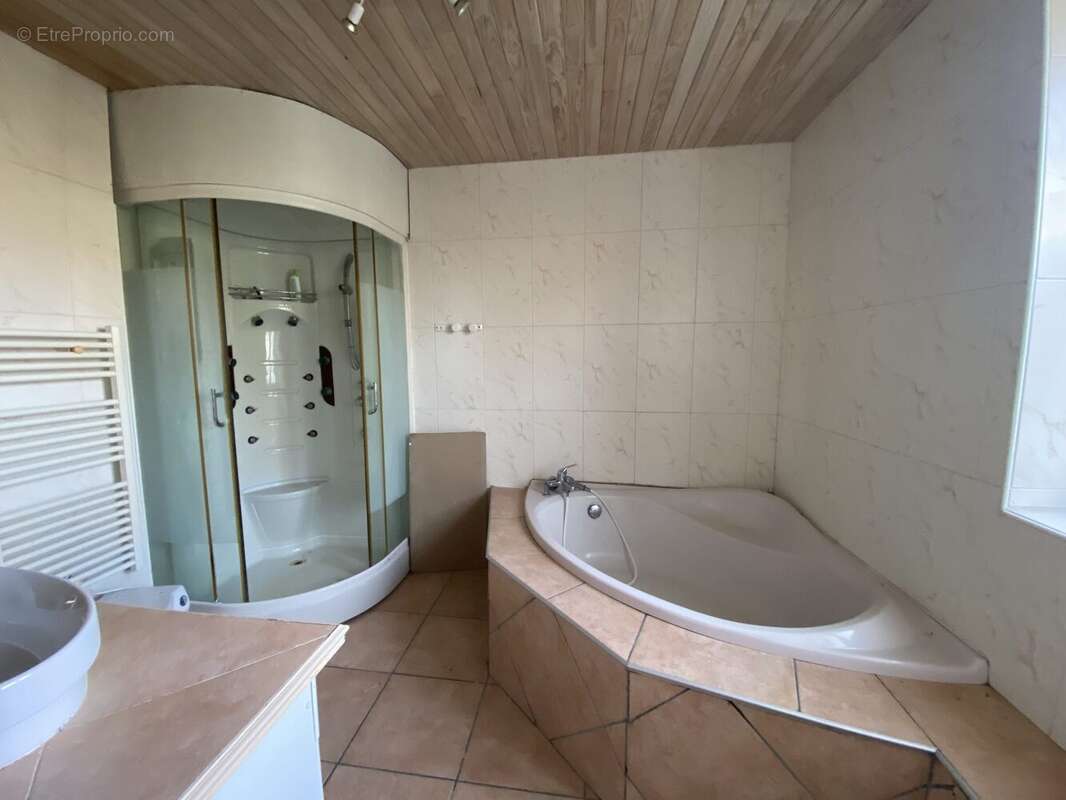 Maison à AULNAY-LA-RIVIERE