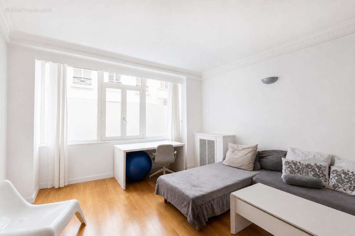 Paris xviie - batignolles - photo 3