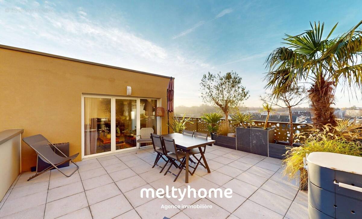 Appartement à MONDEVILLE