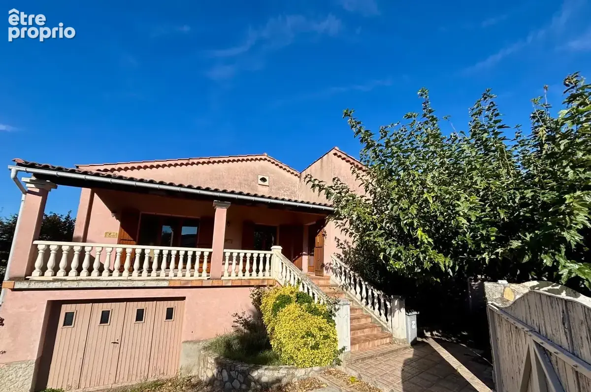 Valréas - maison  de 129 m2 avec garage  et jardin clos. - photo 3