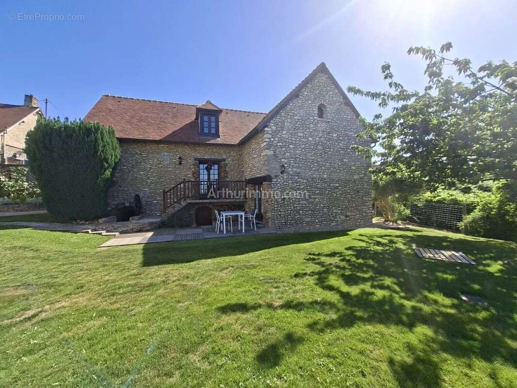 Vente Maison Gisors(27140) 370 000ï¿œ - photo 2