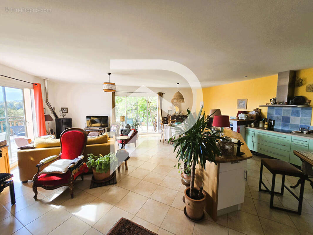 Maison à CASTEIDE-CANDAU