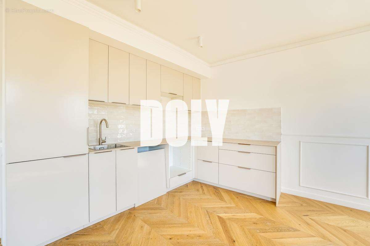 Doly - appartement - boulevard exelmans - 75016 - photo 11