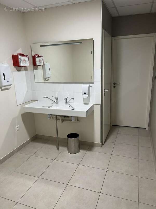394 m² à Epernay  - photo 6