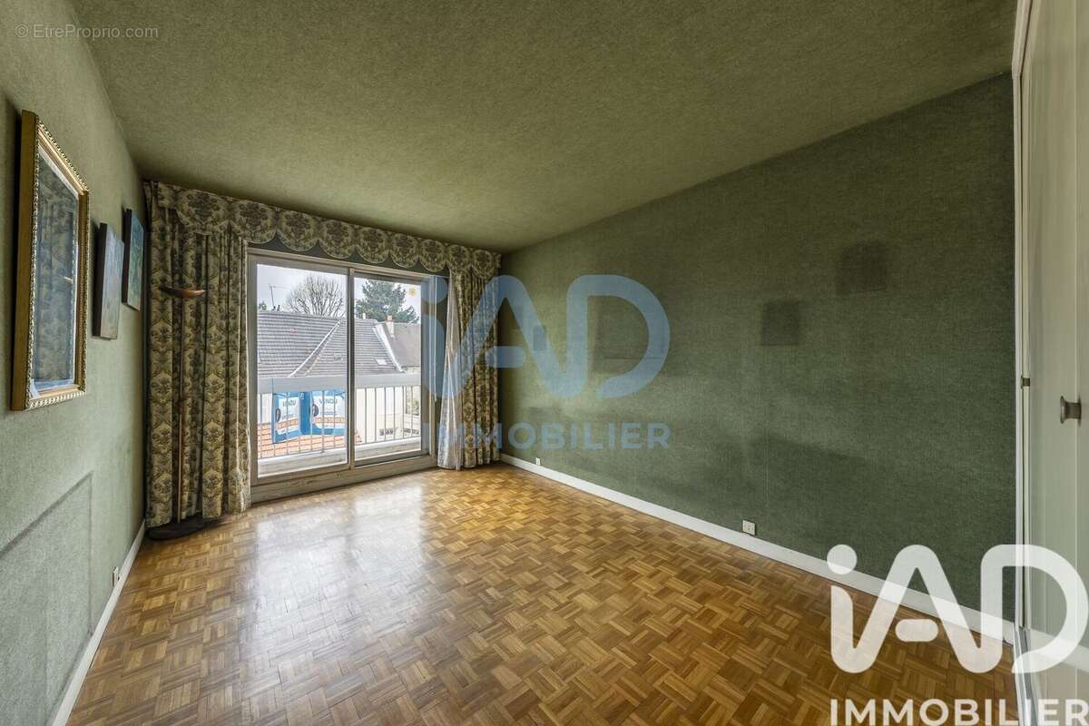 Photo 6 - Appartement à CHEVILLY-LARUE