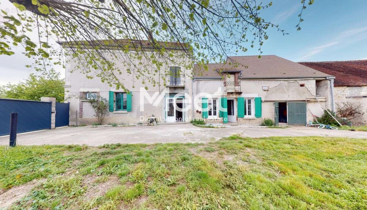 Maison à BONNARD