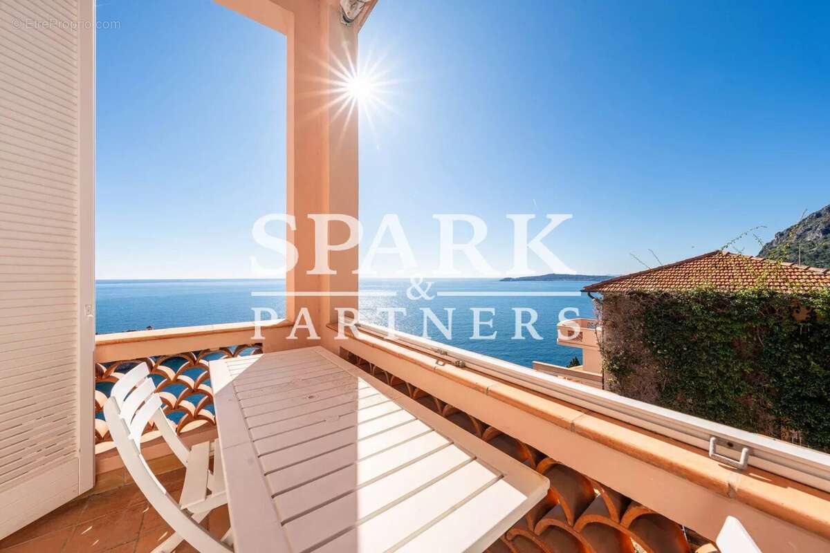 Appartement à CAP-D'AIL