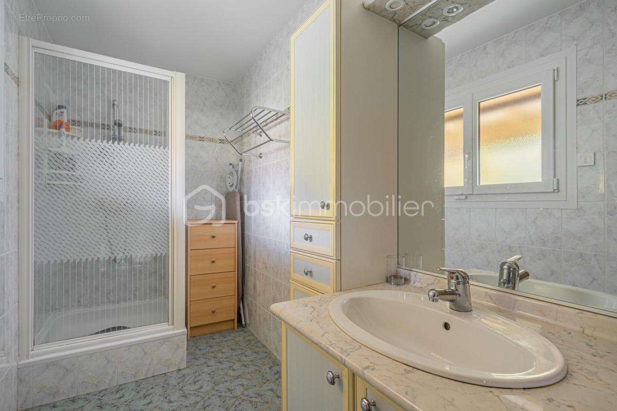 Maison familiale avec studio indépendant et grande véranda – Sallanches - photo 3