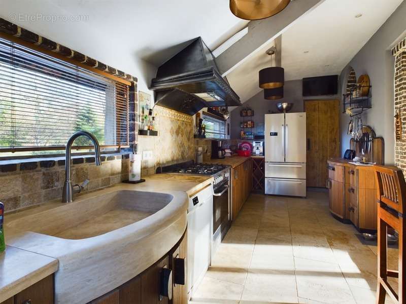 Maison à PONT-L&#039;EVEQUE