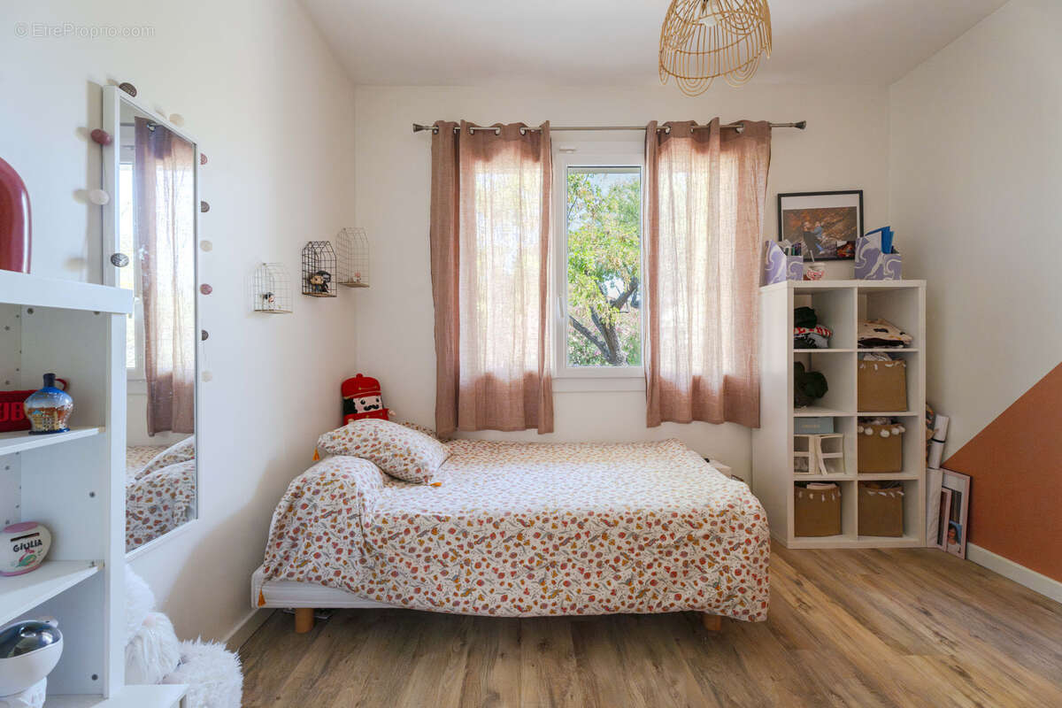 Maison à LA VALETTE-DU-VAR