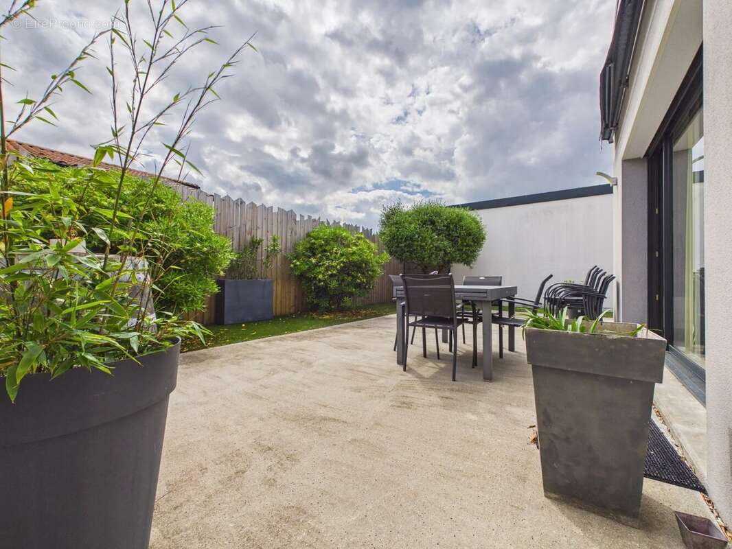 Maison contemporaine de plain-pied 2019 – 4 chambres – Garantie décennale – Saint-Sébastien-sur-Loire - photo 3