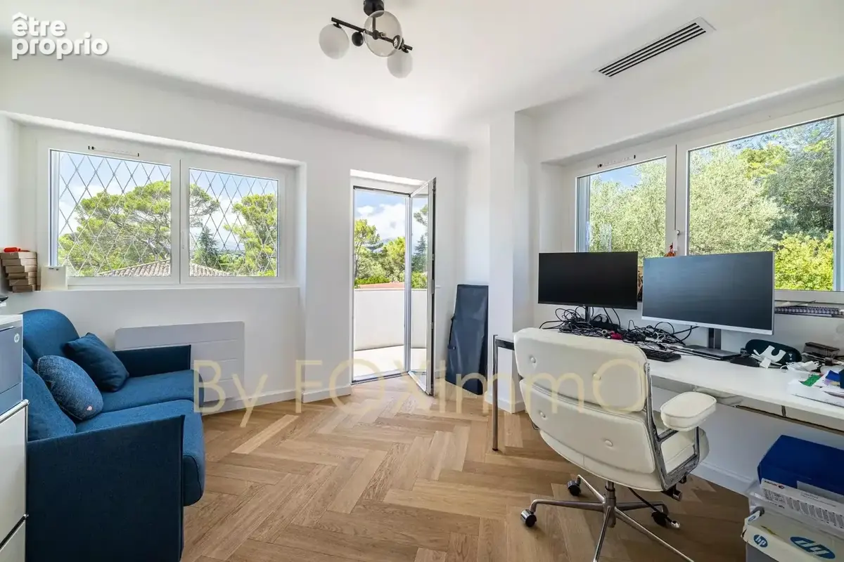Villa entierement refaite à neuve 6 pieces Domaine des Clausonnes Biot - photo 18