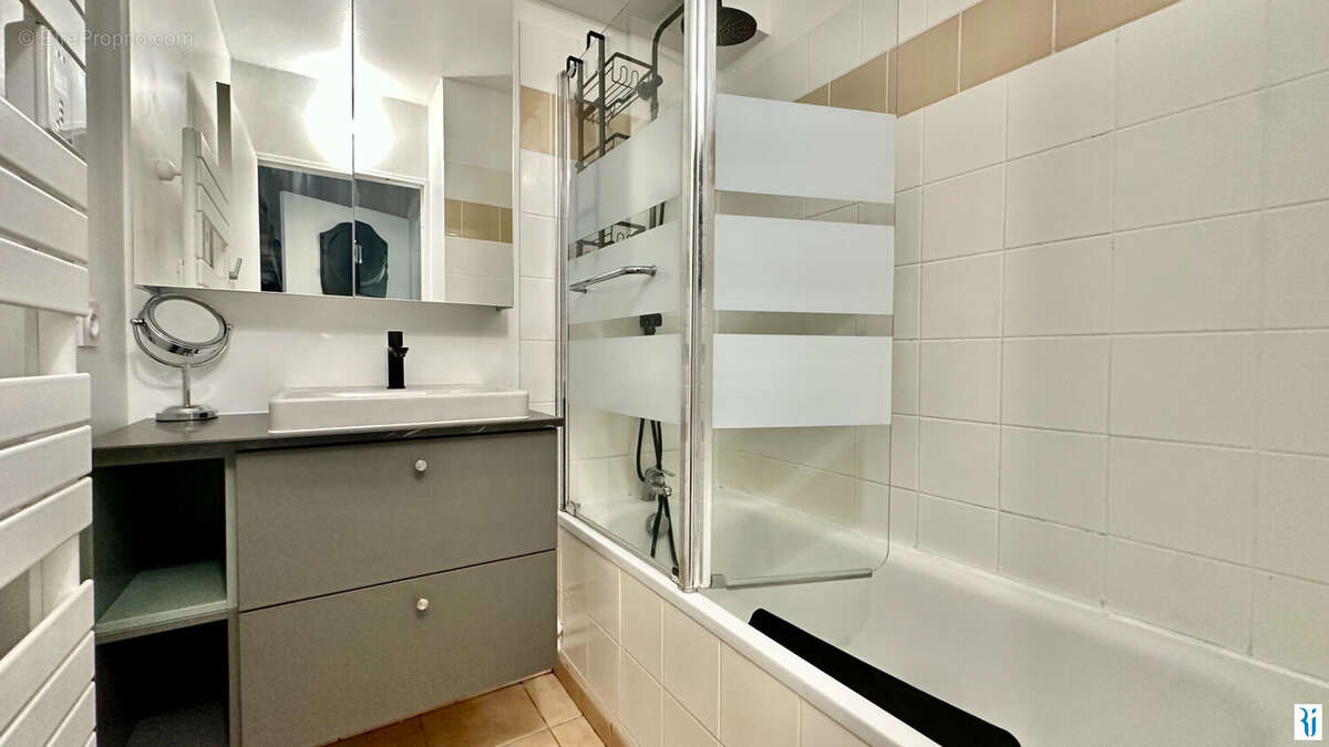 Appartement à LE PETIT-QUEVILLY
