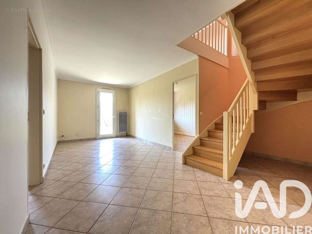 Photo 5 - Appartement à SAINT-DIDIER-AU-MONT-D'OR