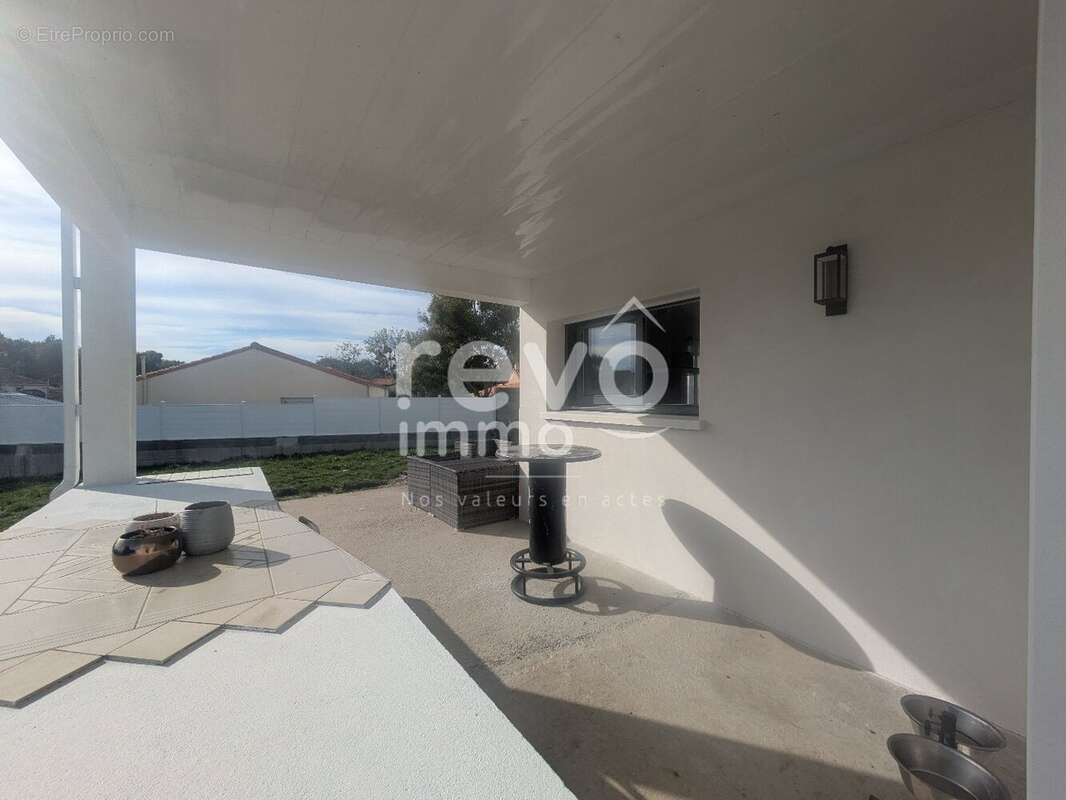 Maison à SAINT-COLOMBAN