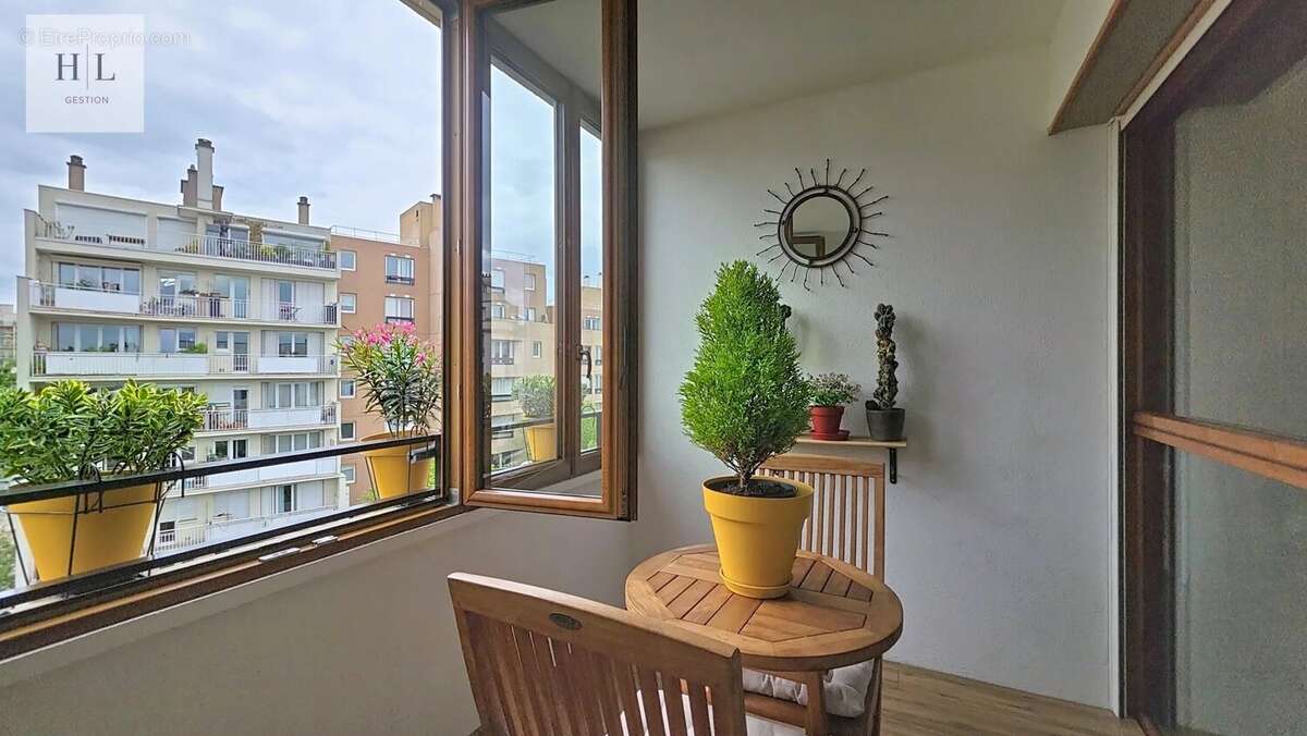 Appartement à MONTREUIL